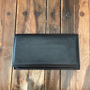 Rolf’s wallet